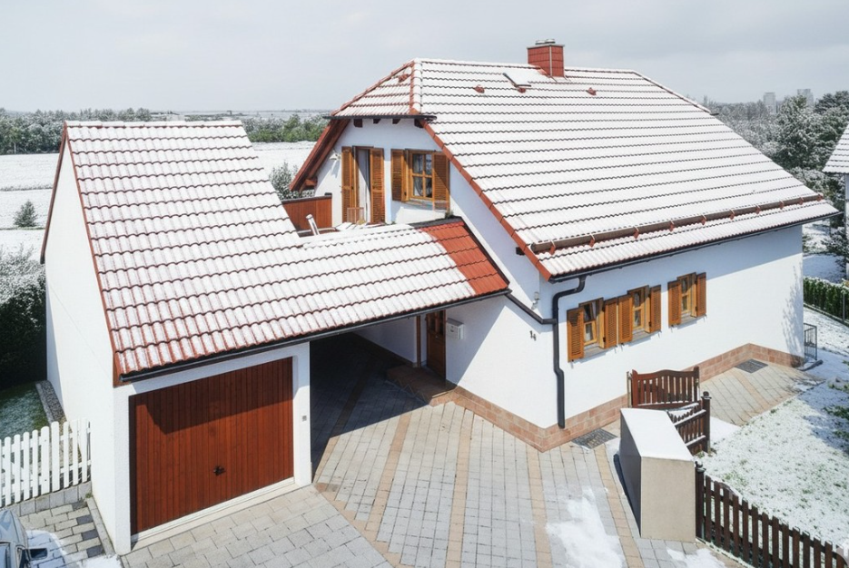 33-Dec-02-2025-12-21-09-8277-PM